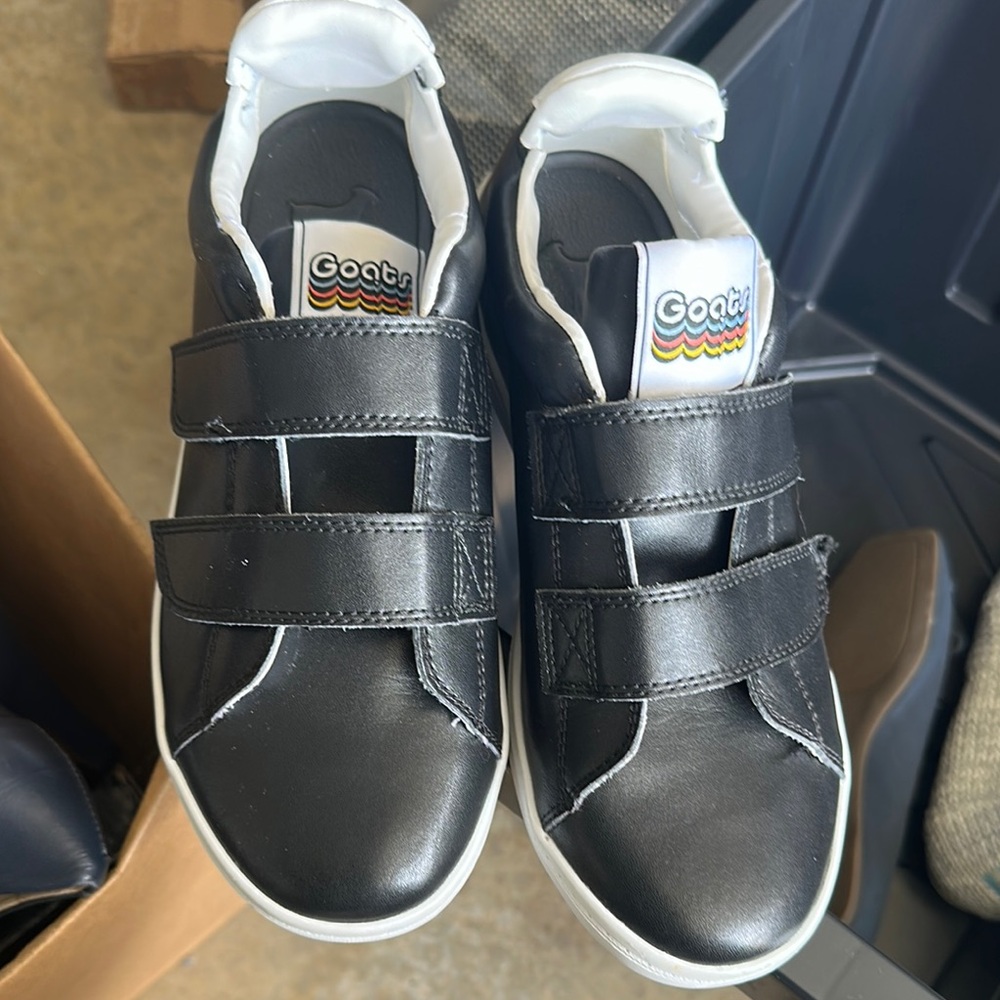 Goat Black Leather Sneakers